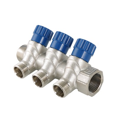 Коллектор VALTEC с р/вент. 3/4"х4вых. 1/2" НР ник. (17)